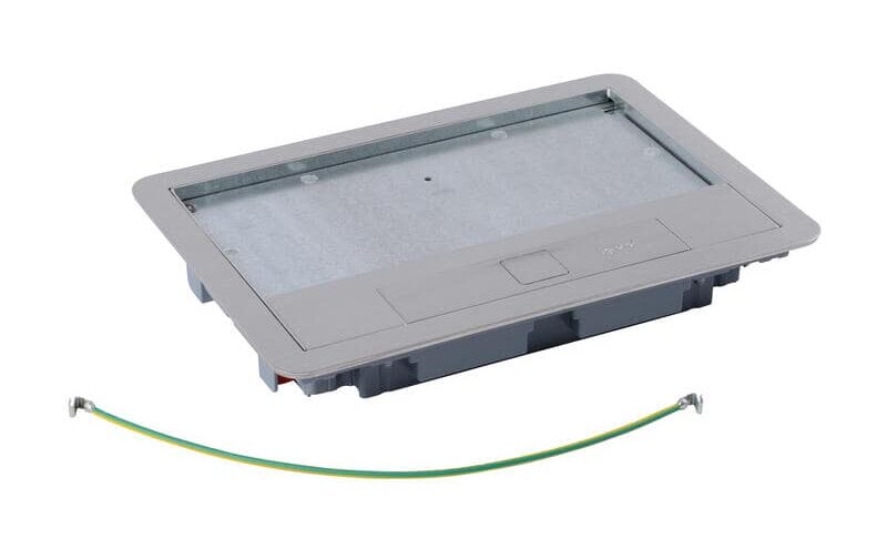 Couvercle métal revêtement inox boite de sol 8 ou 12 modules - 088003