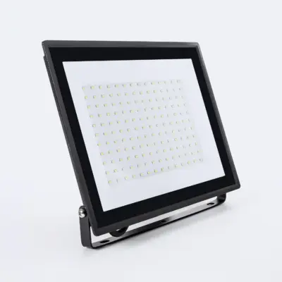 Projecteur LED NOIR 100W 5000K IP65
