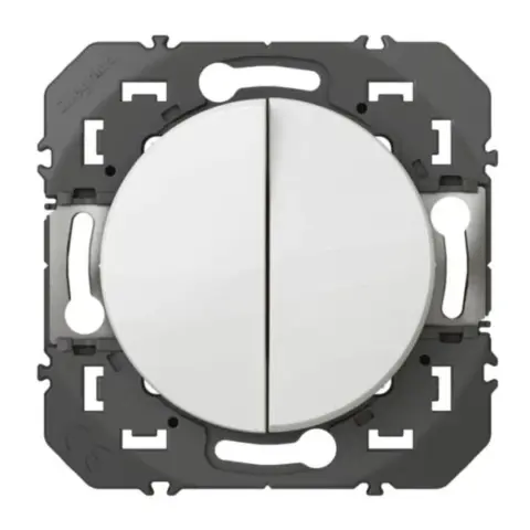 Transformeur pour réaliser 5 fonctions va-et-vient et poussoir dooxie finition blanc- 600031