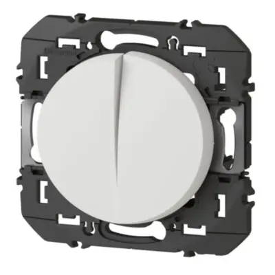 Transformeur pour réaliser 5 fonctions va-et-vient et poussoir dooxie finition blanc- 600031